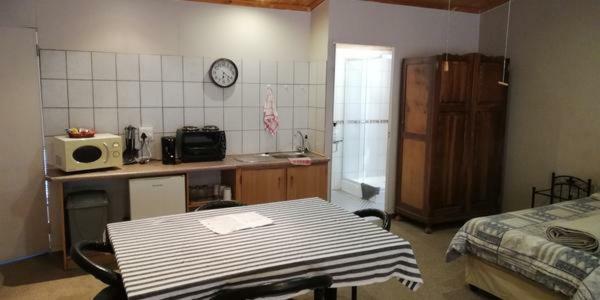 Anandi Guesthouse Mariental Exteriér fotografie