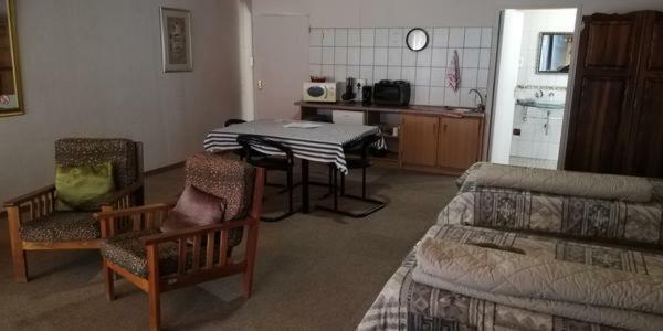 Anandi Guesthouse Mariental Exteriér fotografie