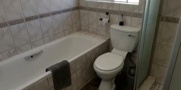 Anandi Guesthouse Mariental Exteriér fotografie
